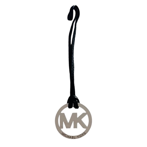 MICHAEL KORS MK Logo Keychain Bag Charm 8.5” Silver Metal & Leather - Picture 1 of 4